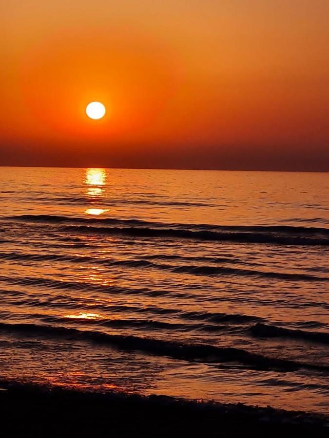 Alex Beach Apartment 31 Larnaca Luaran gambar