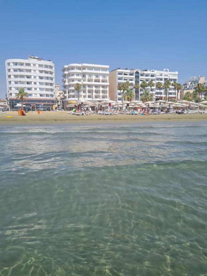 Alex Beach Apartment 31 Larnaca Luaran gambar