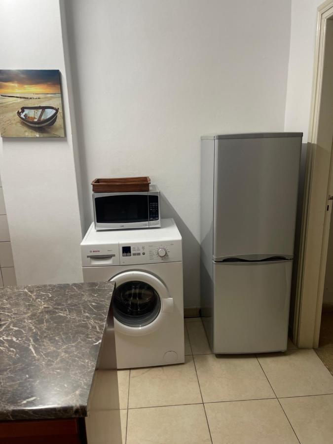 Alex Beach Apartment 31 Larnaca Luaran gambar