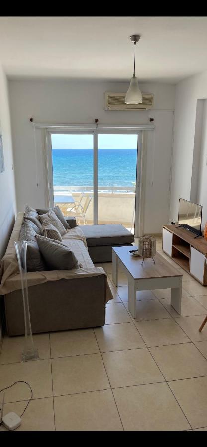 Alex Beach Apartment 31 Larnaca Luaran gambar