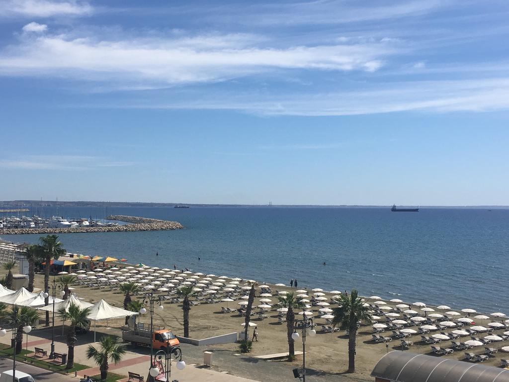 Alex Beach Apartment 31 Larnaca Luaran gambar